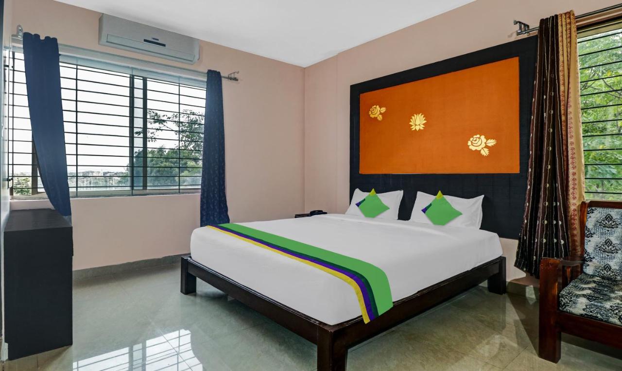 Grand Jp Inn Near 2 Km From Gundlupet Bus Stand ภายนอก รูปภาพ