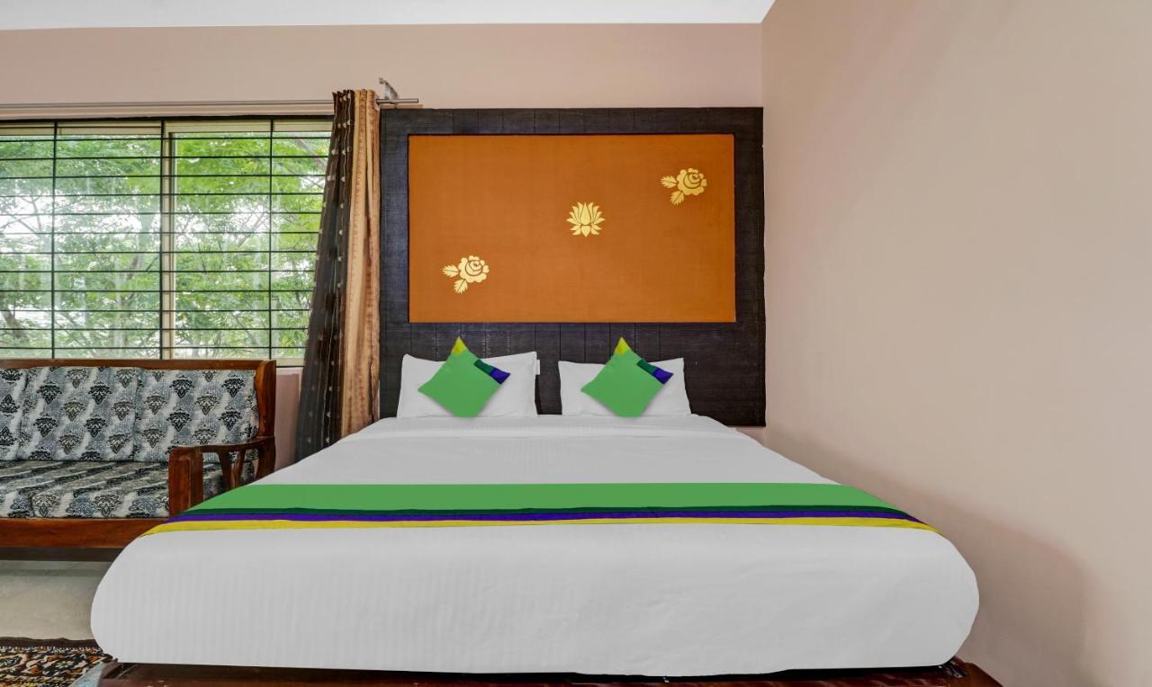 Grand Jp Inn Near 2 Km From Gundlupet Bus Stand ภายนอก รูปภาพ
