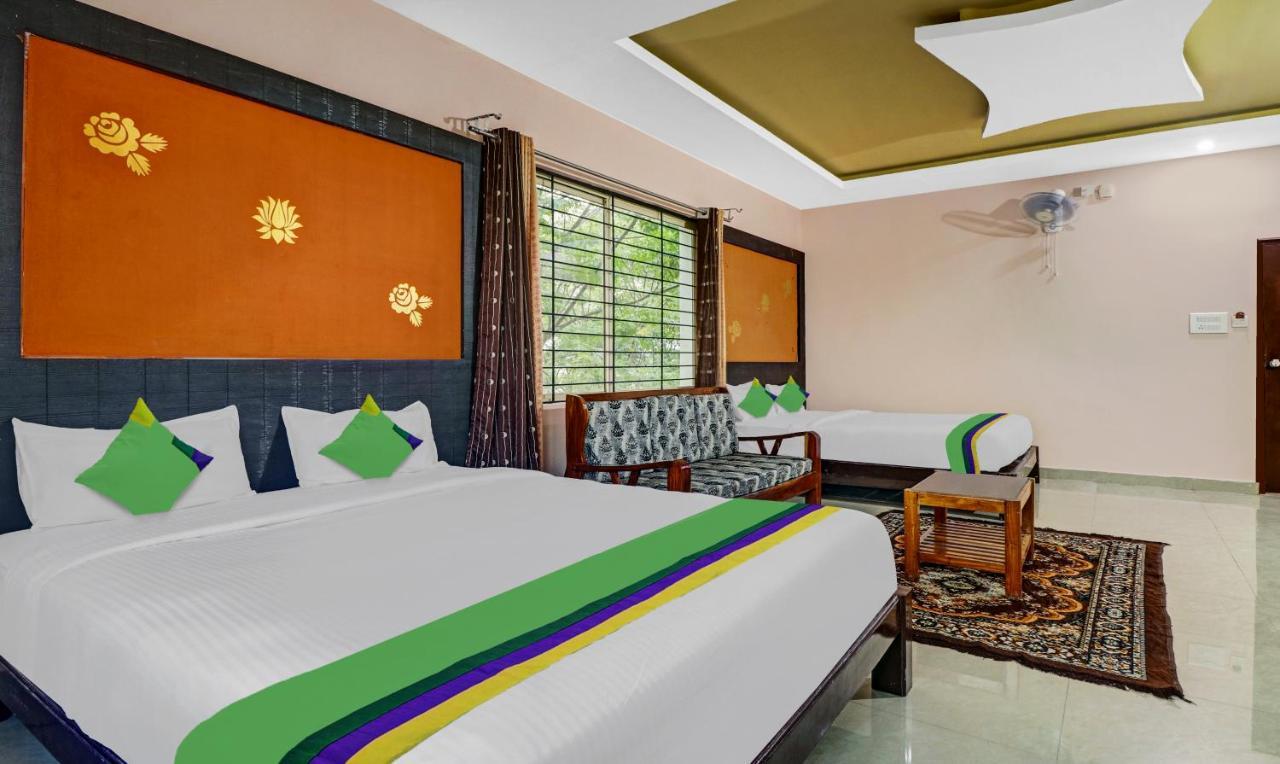 Grand Jp Inn Near 2 Km From Gundlupet Bus Stand ภายนอก รูปภาพ